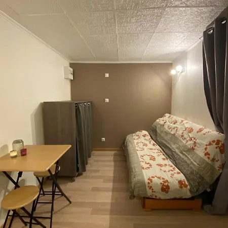 Apartment Near Train Station