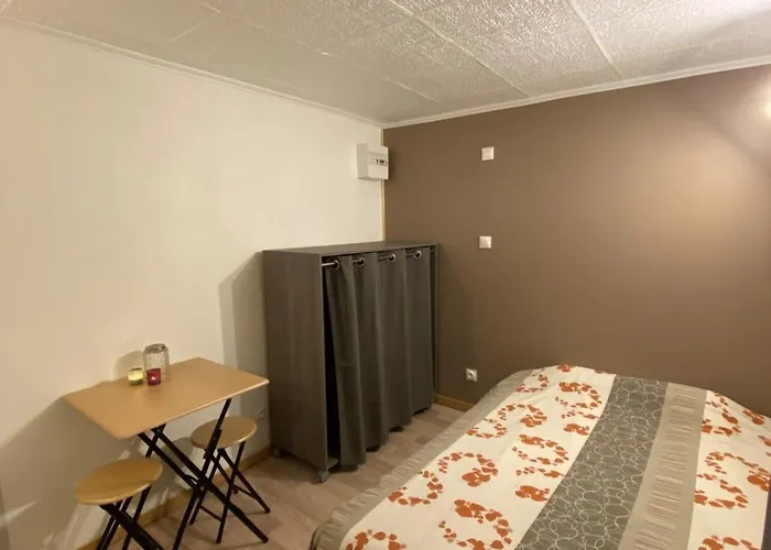 Apartment Near Train Station